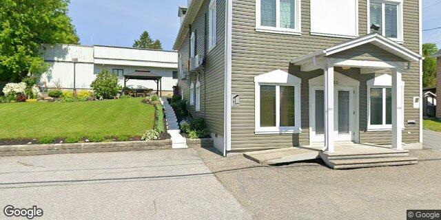 Street view of La Compagnie De Telephone Upton Inc HQ